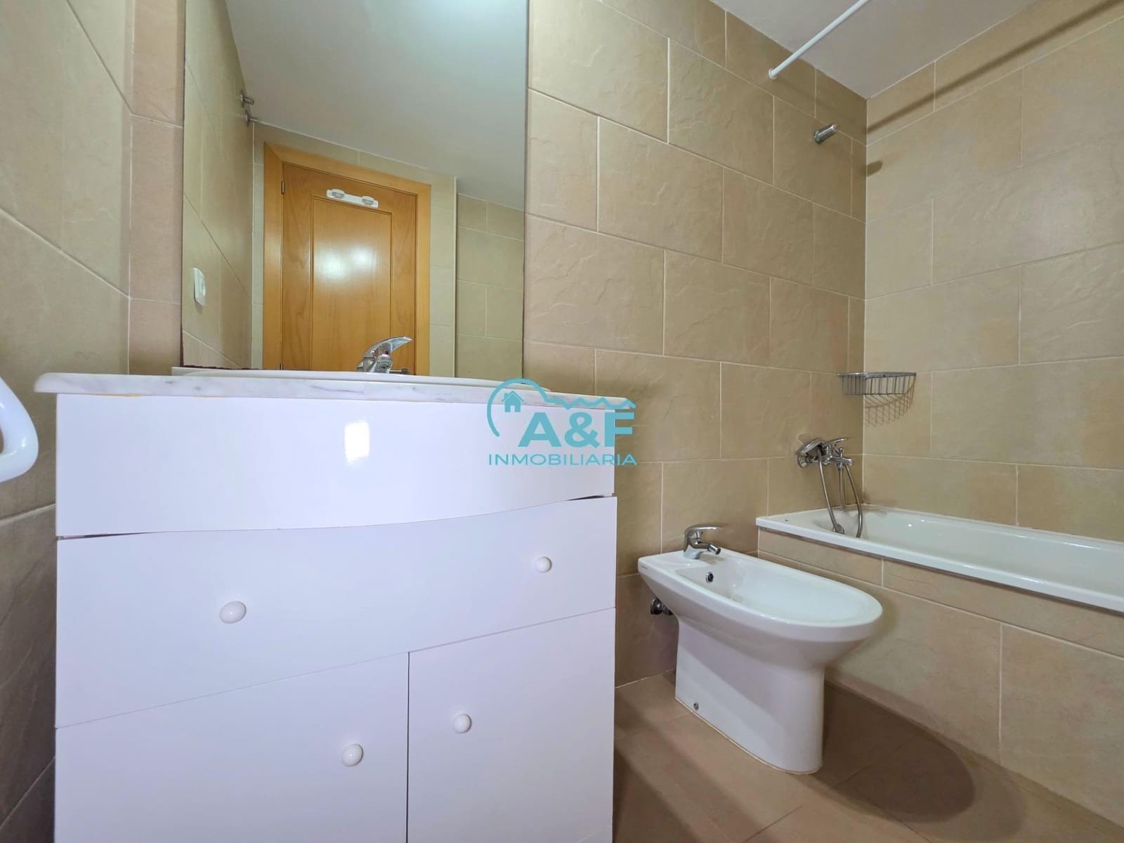 2 chambre Appartement à vendre à Oropesa  avec piscine garage - 242 000 € (Ref: 9388137)