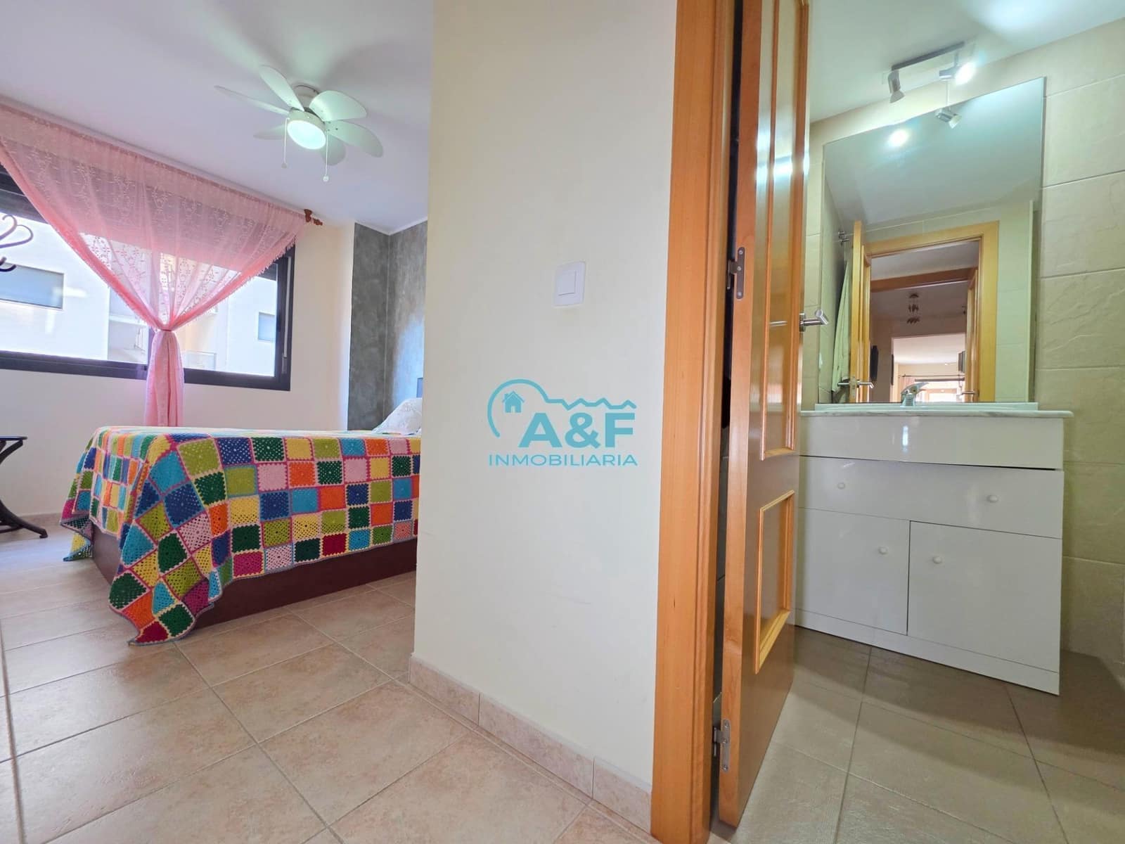 2 chambre Appartement à vendre à Oropesa  avec piscine garage - 242 000 € (Ref: 9388137)