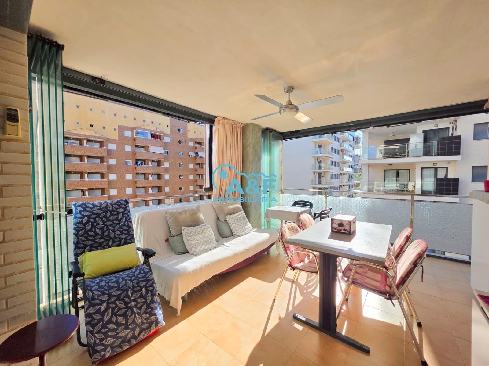 2 bedroom Apartment for sale in Oropesa  with pool garage - € 242,000 (Ref: 9388137)