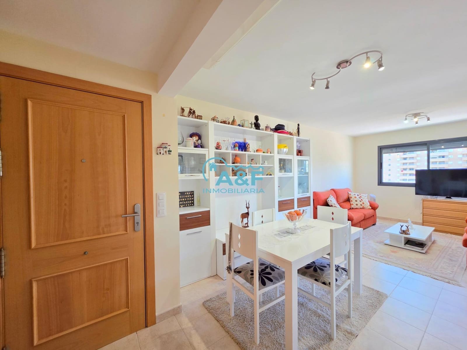 2 sovrum Lägenhet till salu i Oropesa  med pool garage - 242 000 € (Ref: 9388138)