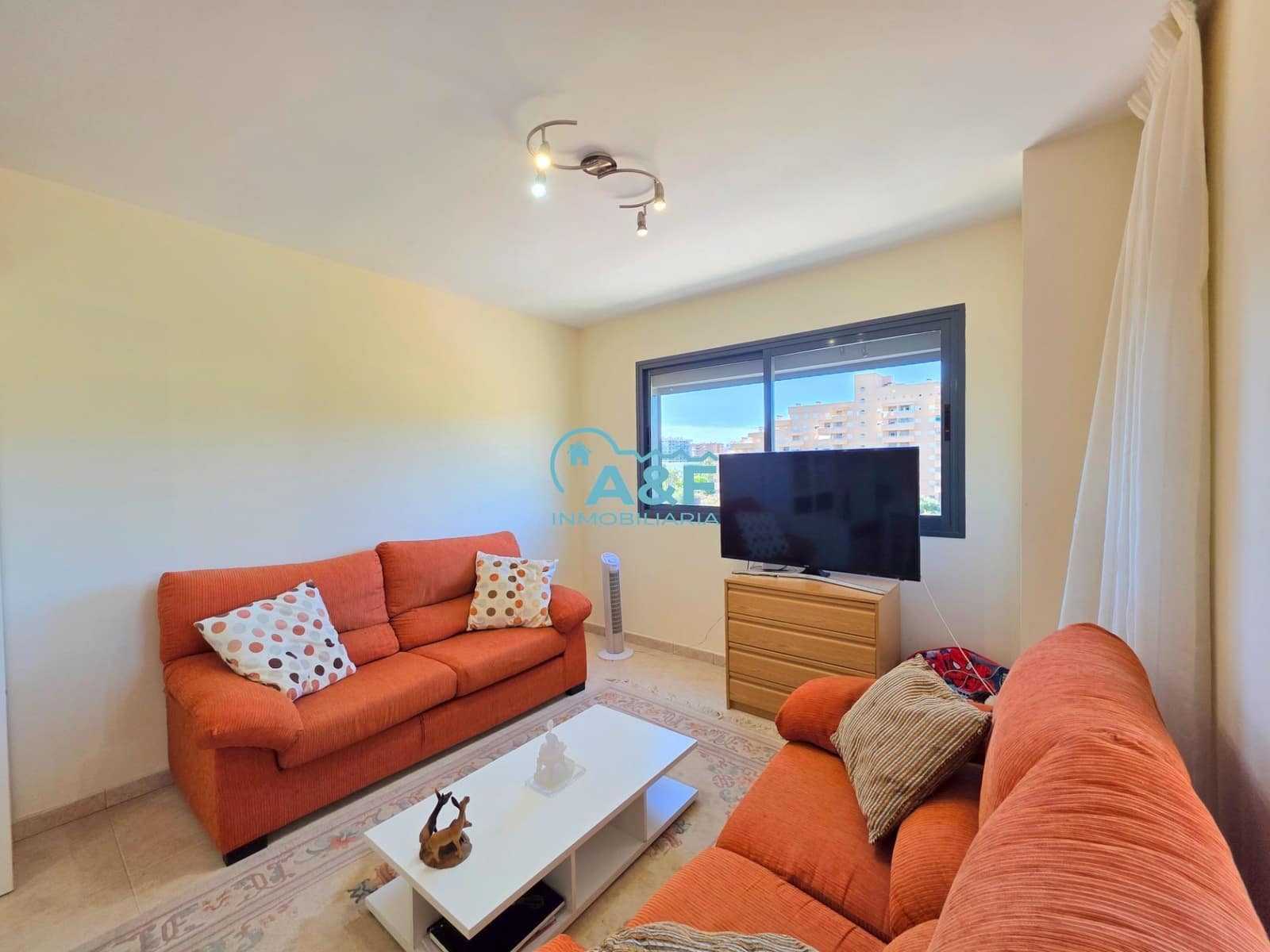 2 sovrum Lägenhet till salu i Oropesa  med pool garage - 242 000 € (Ref: 9388138)