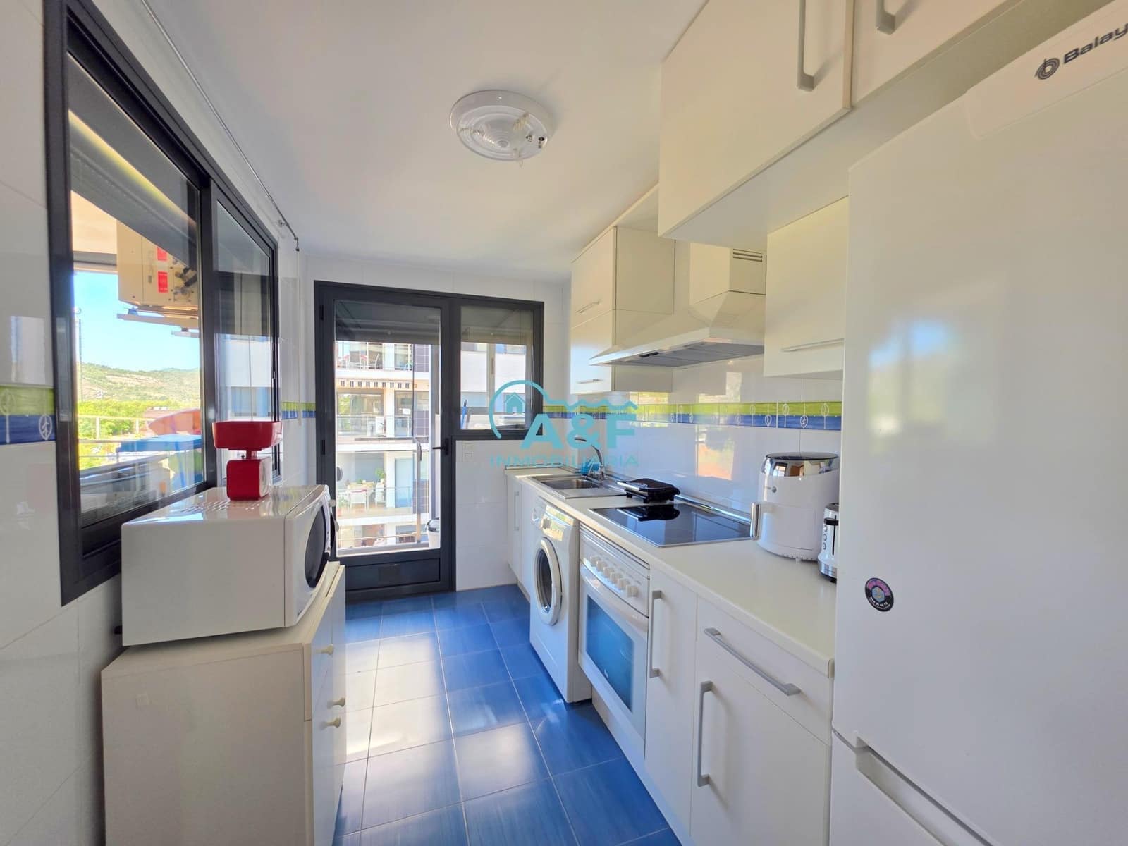 2 sovrum Lägenhet till salu i Oropesa  med pool garage - 242 000 € (Ref: 9388138)