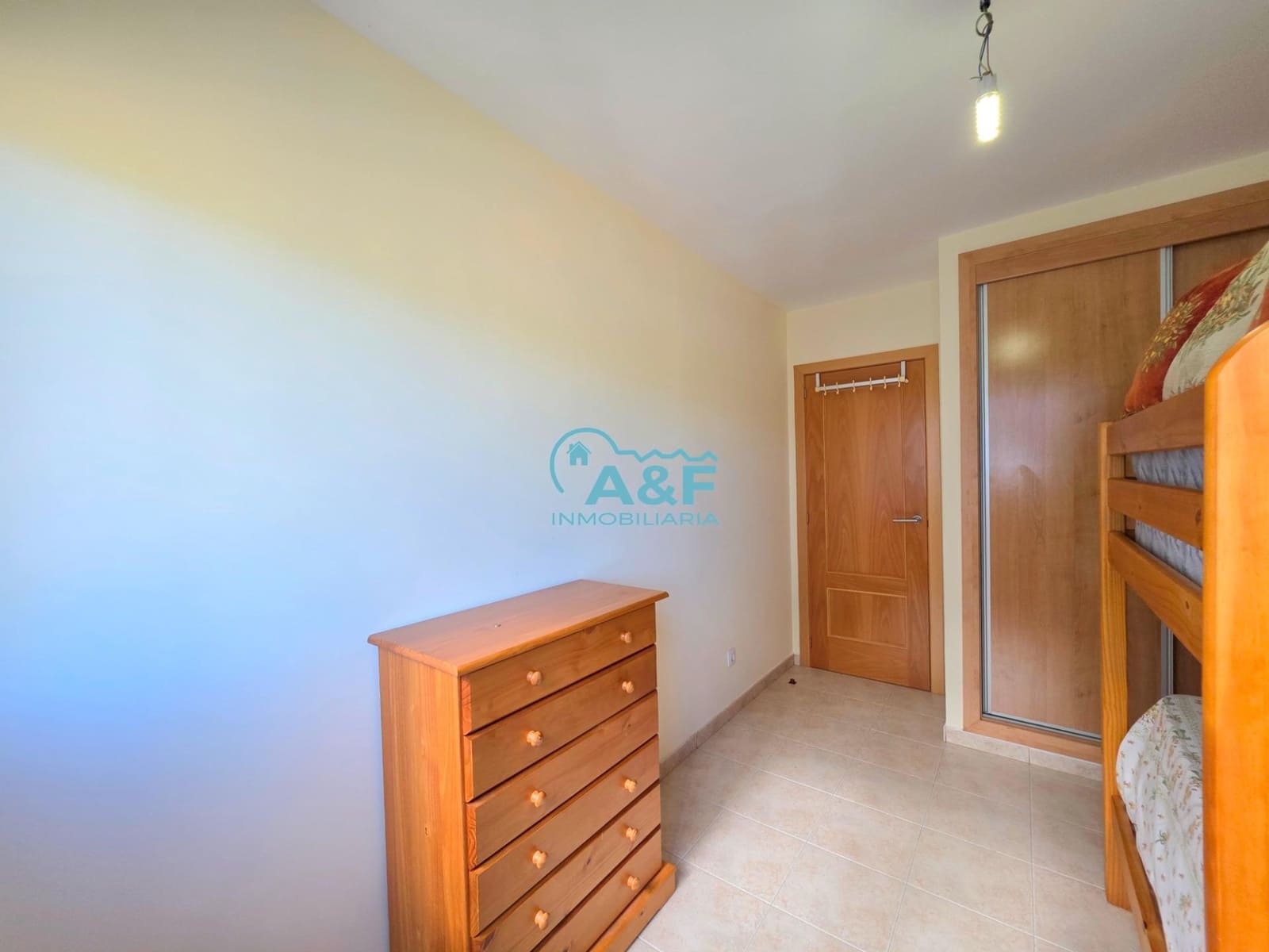 2 sovrum Lägenhet till salu i Oropesa  med pool garage - 242 000 € (Ref: 9388138)