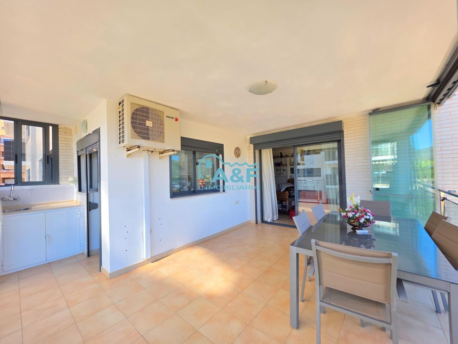 2 sovrum Lägenhet till salu i Oropesa  med pool garage - 242 000 € (Ref: 9388138)