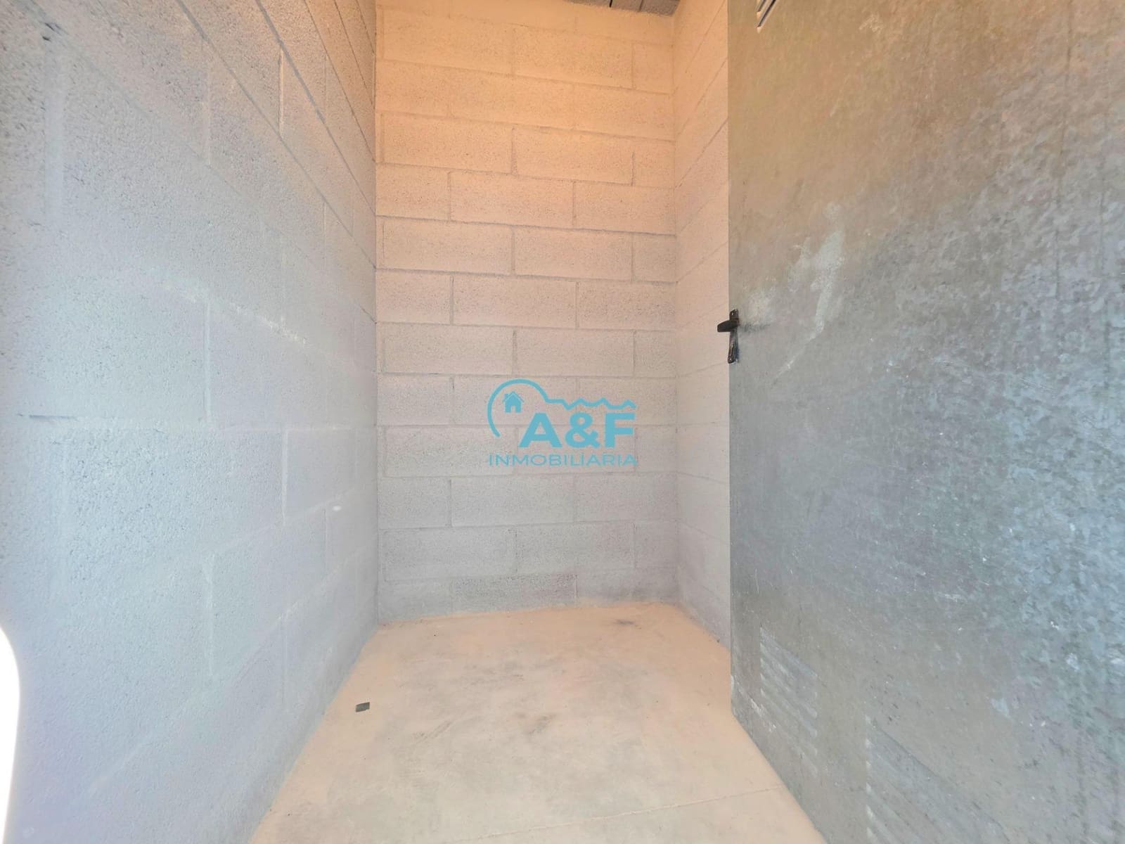 2 sovrum Lägenhet till salu i Oropesa  med pool garage - 242 000 € (Ref: 9388138)