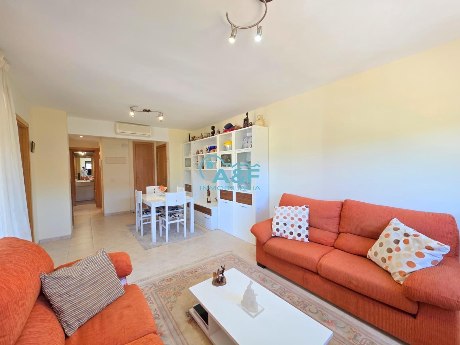 2 chambre Appartement à vendre à Oropesa  avec piscine garage - 242 000 € (Ref: 9388138)