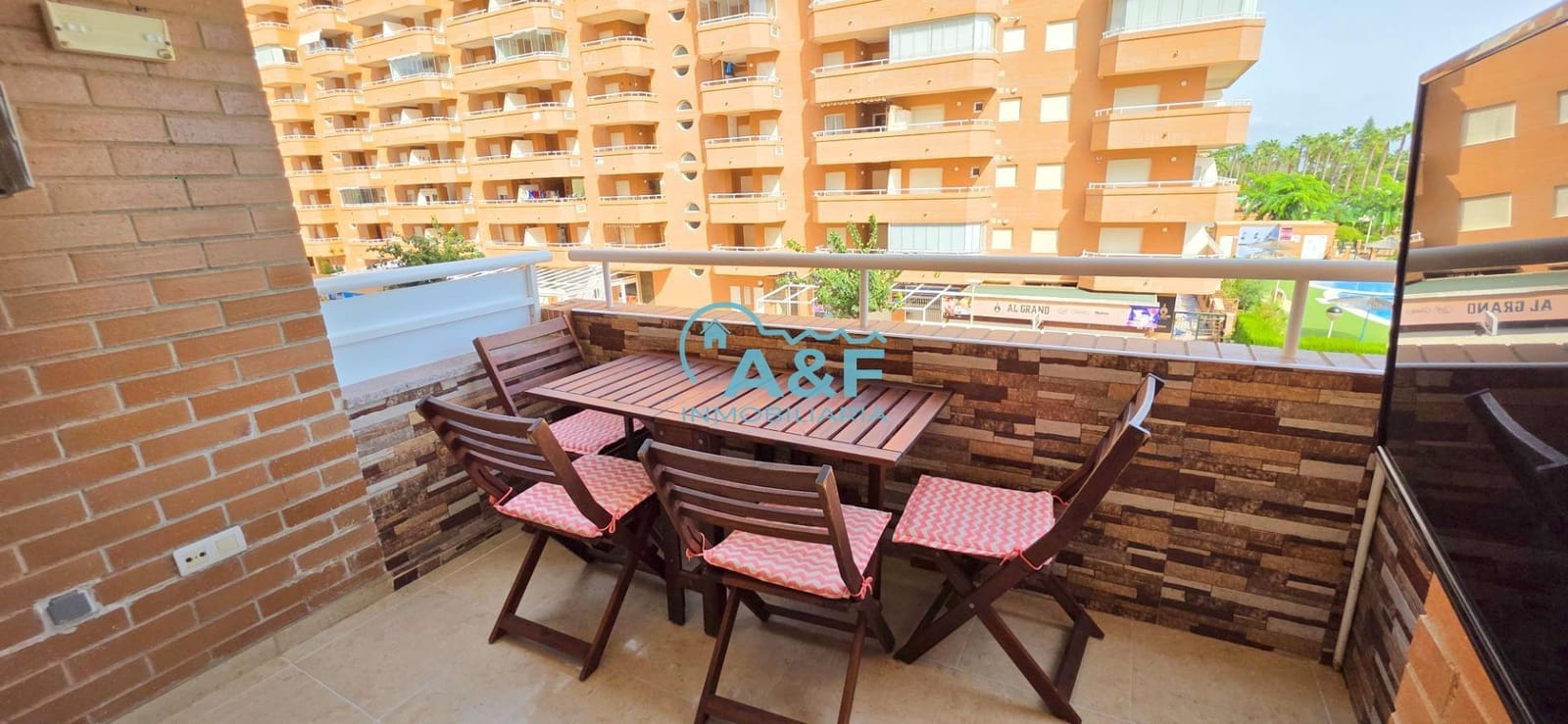 2 sypialnia Apartament na sprzedaż w Oropesa  z basenem - 160 000 € (Ref: 9388139)