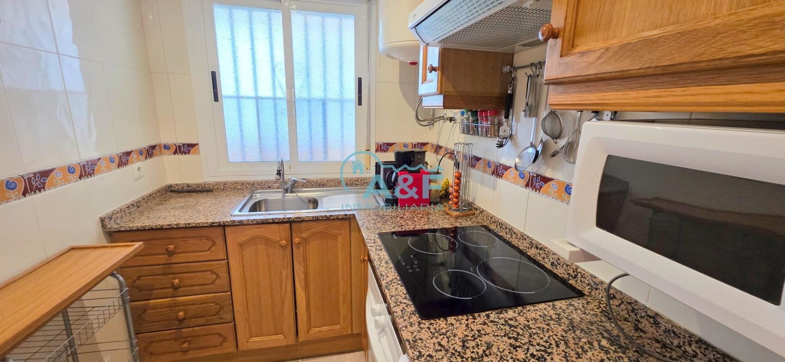 2 sypialnia Apartament na sprzedaż w Oropesa  z basenem - 160 000 € (Ref: 9388139)