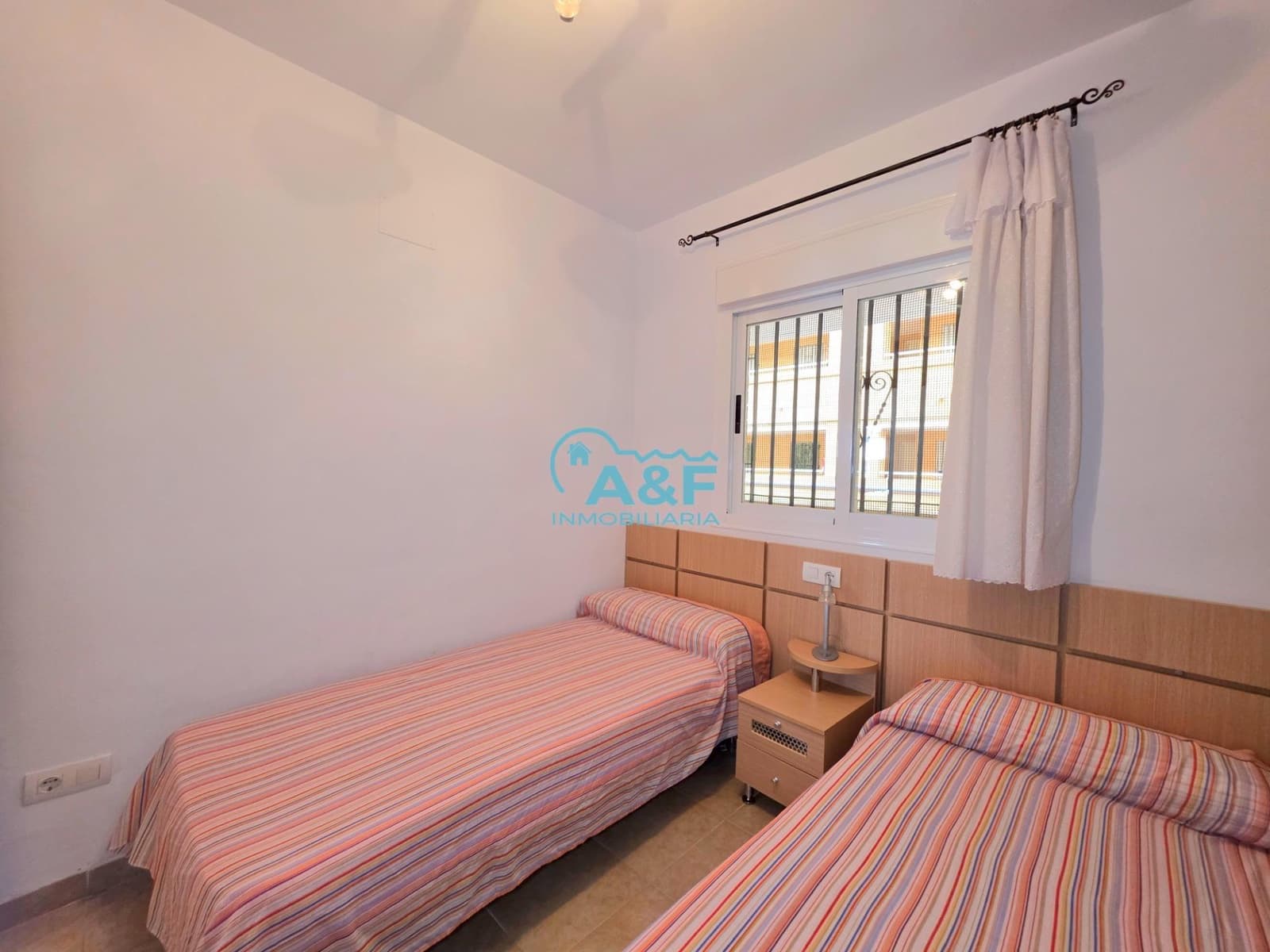 2 soverom Leilighet til salgs i Oropesa  med svømmebasseng - € 155 000 (Ref: 9388142)