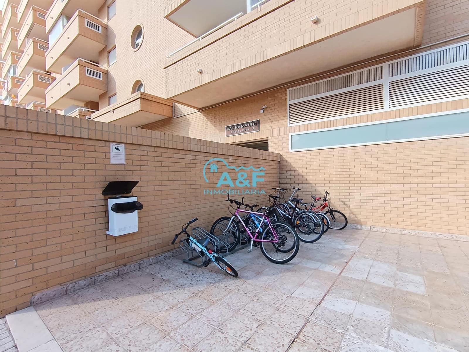 2 soverom Leilighet til salgs i Oropesa  med svømmebasseng - € 155 000 (Ref: 9388142)