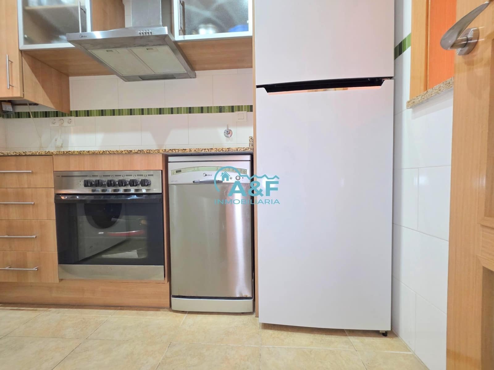 2 bedroom Apartment for sale in Oropesa  with pool - € 155,000 (Ref: 9388142)