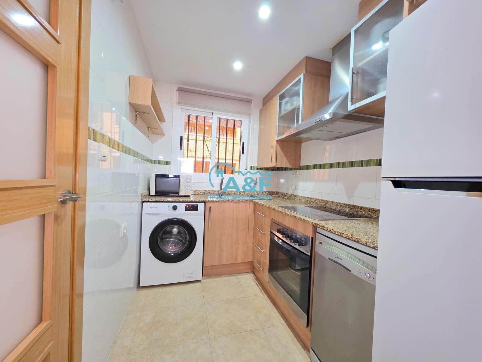 2 bedroom Apartment for sale in Oropesa  with pool - € 155,000 (Ref: 9388142)