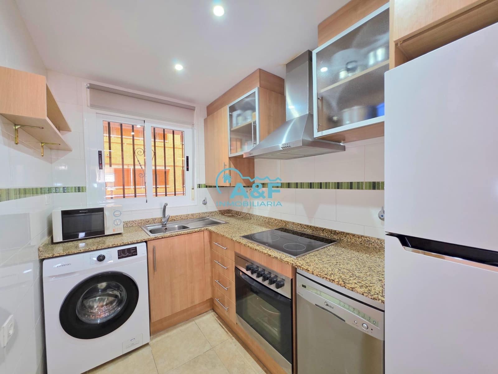 2 bedroom Apartment for sale in Oropesa  with pool - € 155,000 (Ref: 9388142)