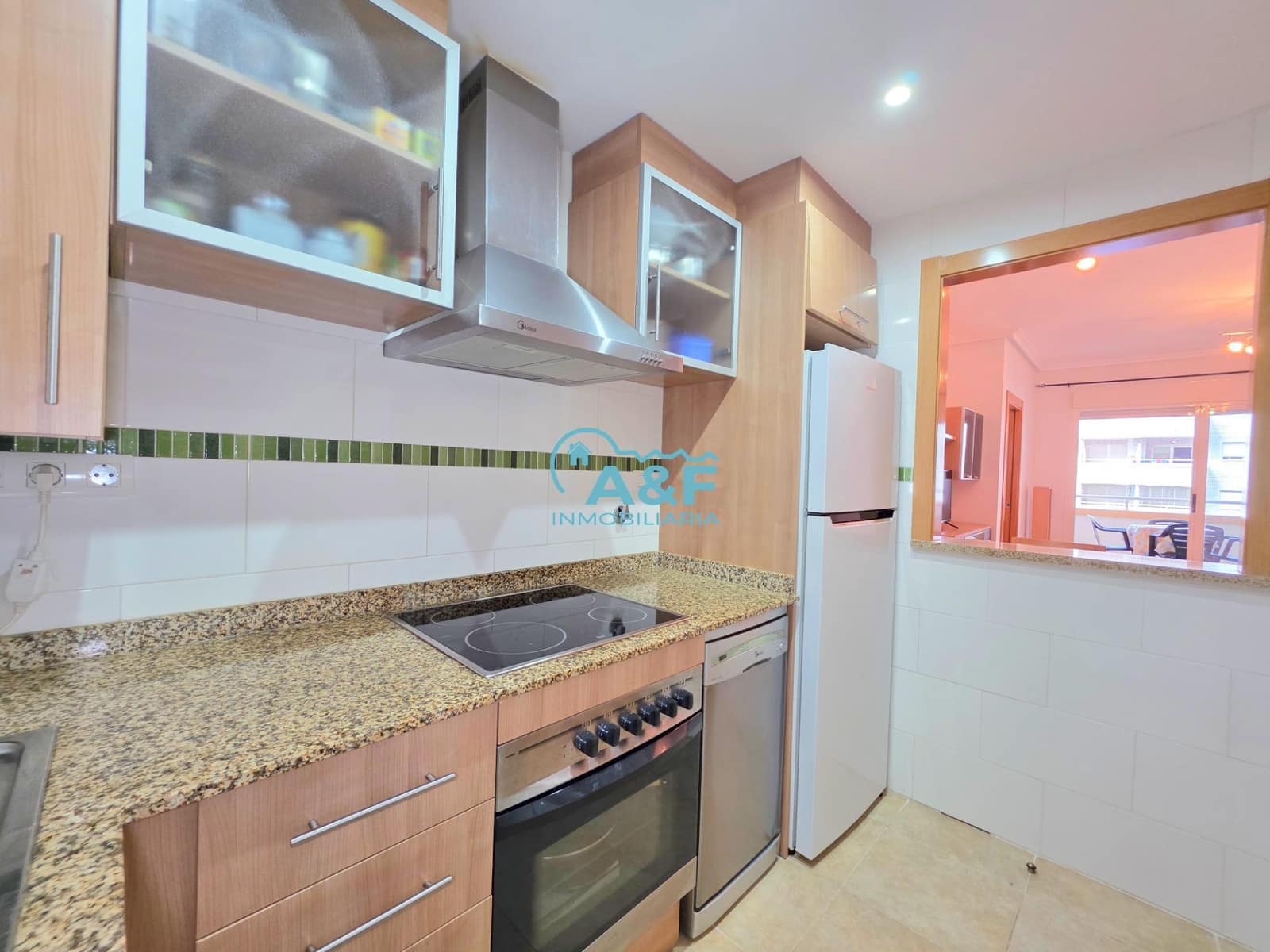 2 bedroom Apartment for sale in Oropesa  with pool - € 155,000 (Ref: 9388142)