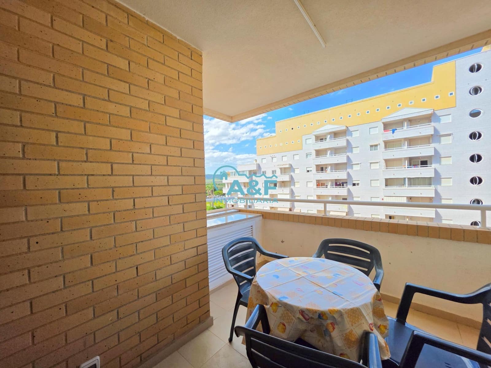 2 bedroom Apartment for sale in Oropesa  with pool - € 155,000 (Ref: 9388142)