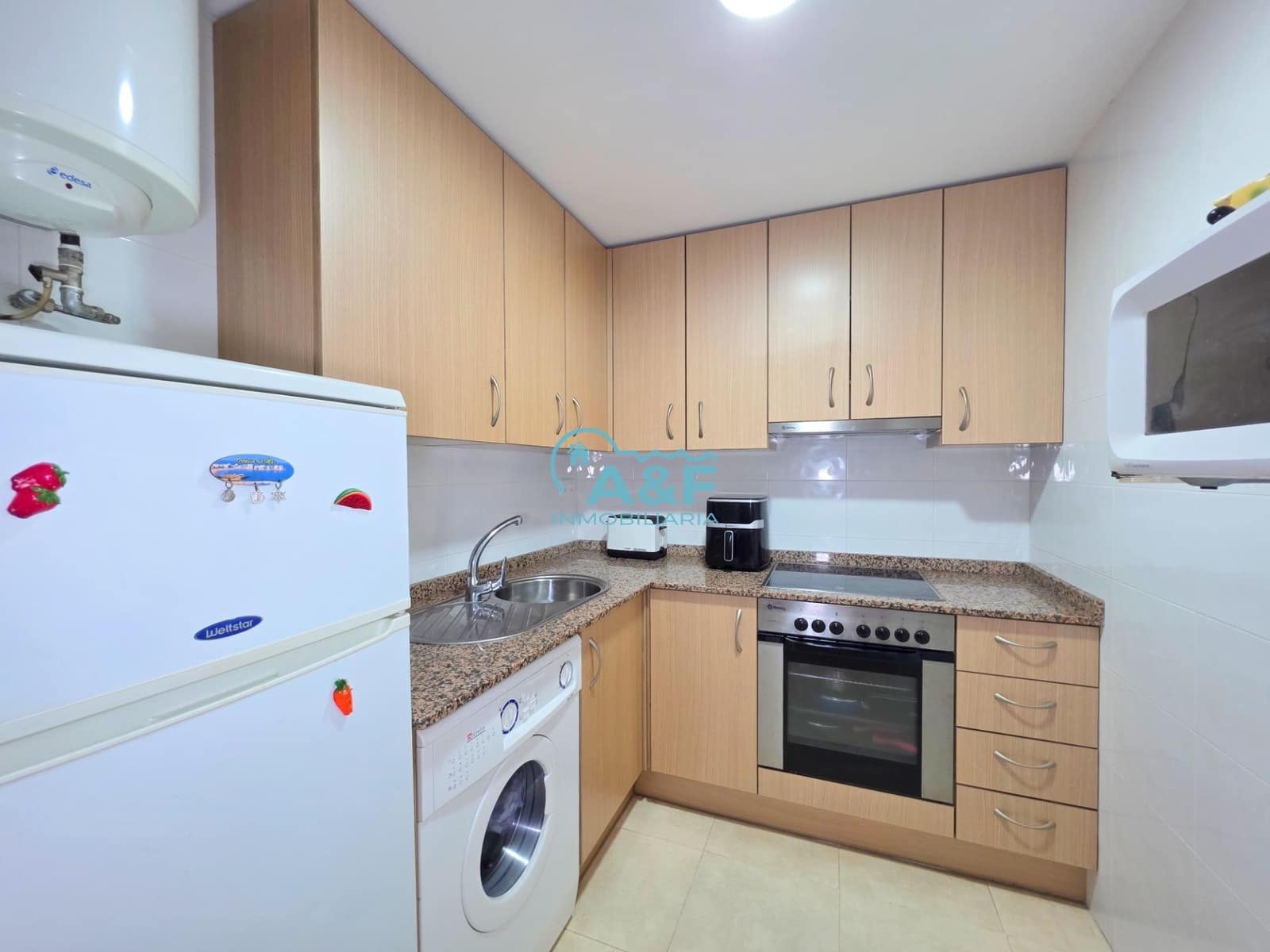 2 makuuhuone Huoneisto myytävänä paikassa Oropesa  mukana uima-altaan - 140 000 € (Ref: 9388143)