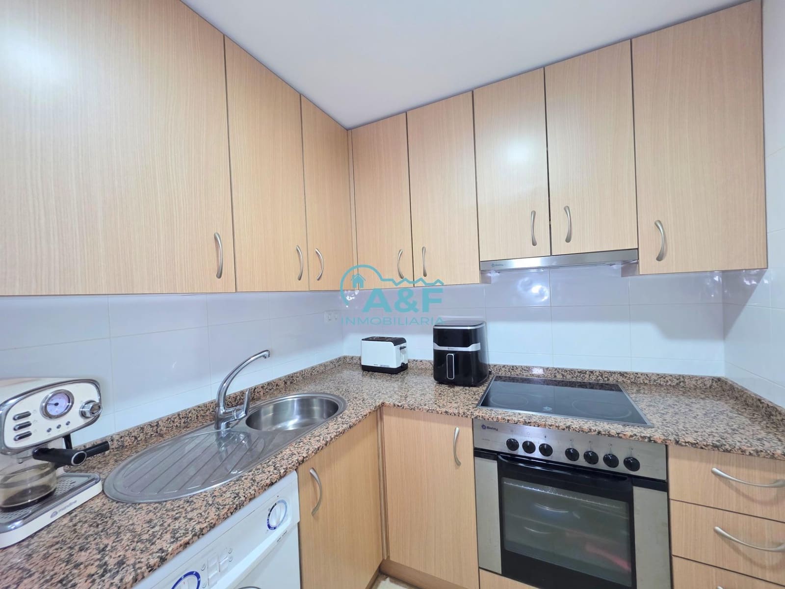 2 makuuhuone Huoneisto myytävänä paikassa Oropesa  mukana uima-altaan - 140 000 € (Ref: 9388143)