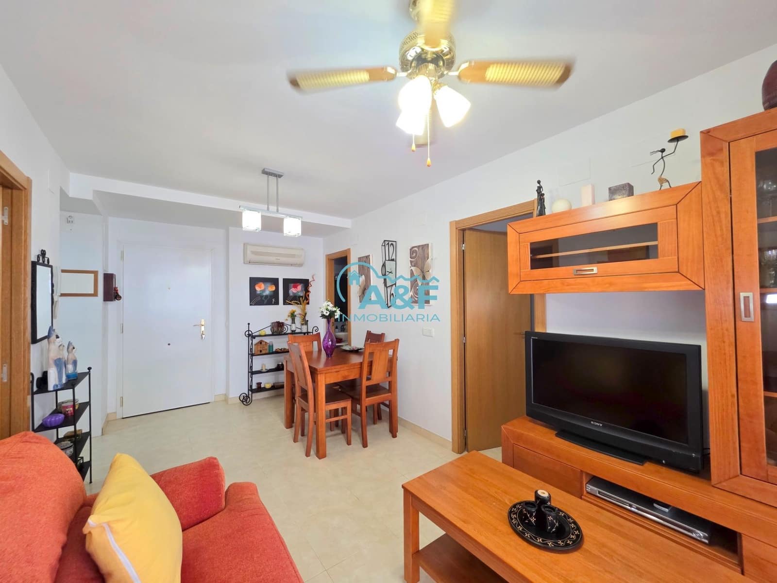 2 makuuhuone Huoneisto myytävänä paikassa Oropesa  mukana uima-altaan - 140 000 € (Ref: 9388143)