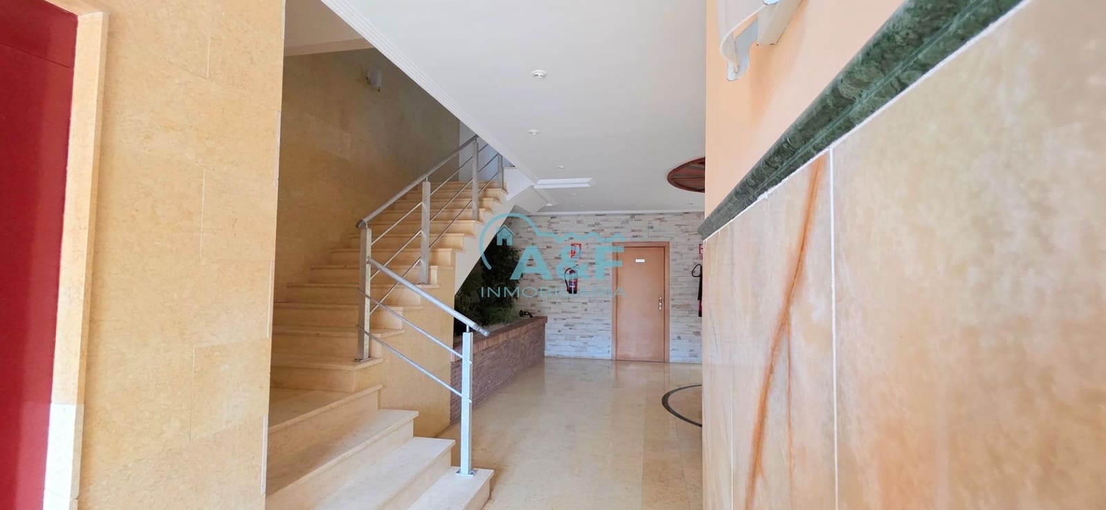 2 Zimmer Apartment zu vermieten in Oropesa  mit Pool - 700 € (Ref: 9388145)