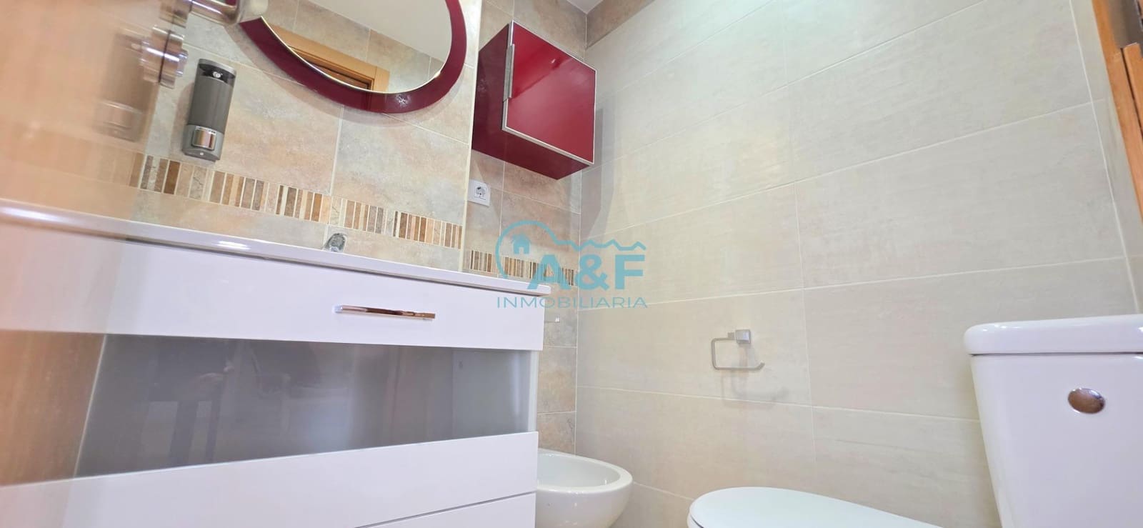 2 Zimmer Apartment zu vermieten in Oropesa  mit Pool - 700 € (Ref: 9388145)