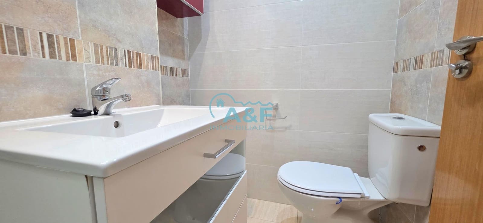 2 Zimmer Apartment zu vermieten in Oropesa  mit Pool - 700 € (Ref: 9388145)