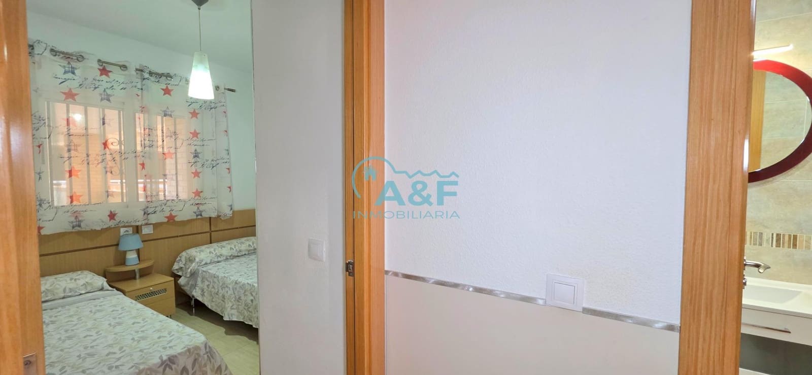 2 Zimmer Apartment zu vermieten in Oropesa  mit Pool - 700 € (Ref: 9388145)