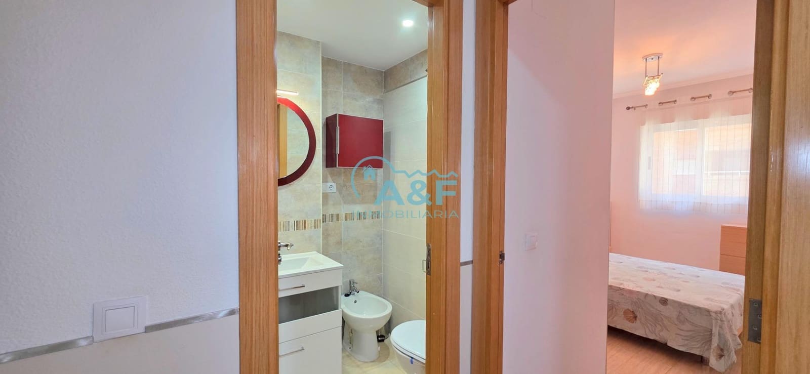 2 Zimmer Apartment zu vermieten in Oropesa  mit Pool - 700 € (Ref: 9388145)