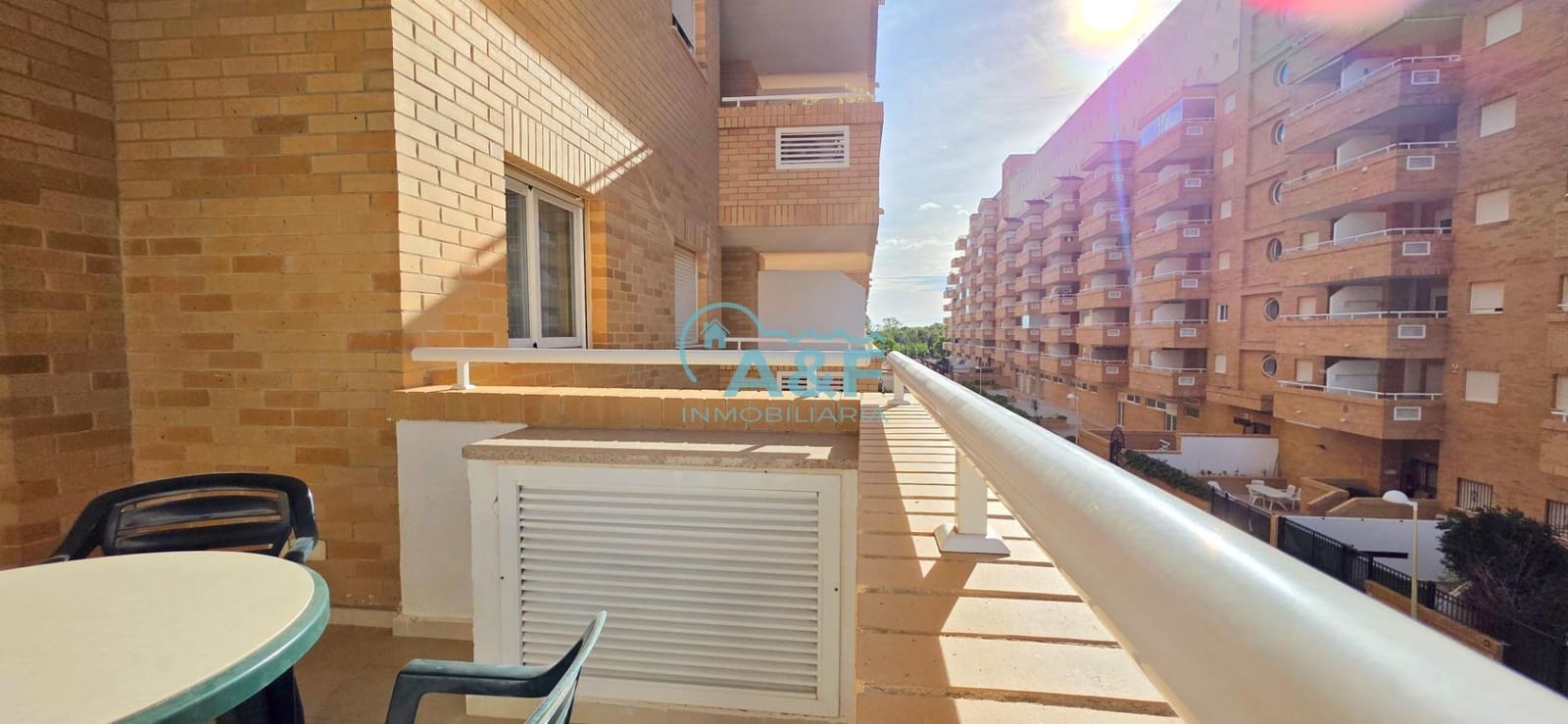 2 Zimmer Apartment zu vermieten in Oropesa  mit Pool - 700 € (Ref: 9388145)
