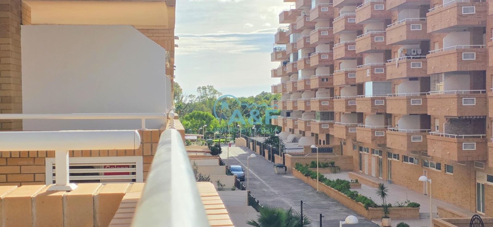 2 Zimmer Apartment zu vermieten in Oropesa  mit Pool - 700 € (Ref: 9388145)