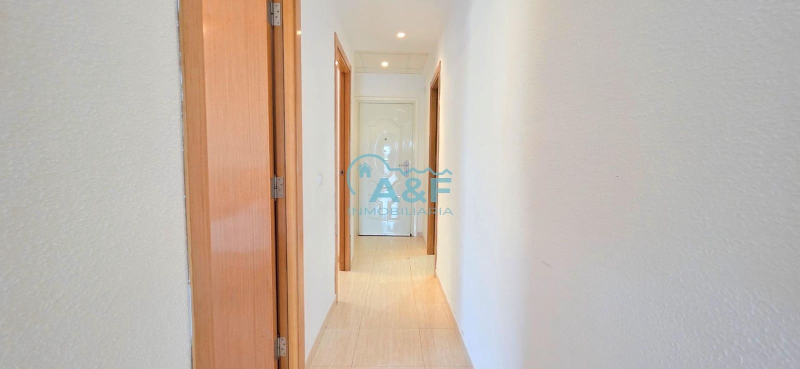 Appartement de 2 chambres à louer à Oropesa  avec piscine - 675 € (Ref: 9388146)