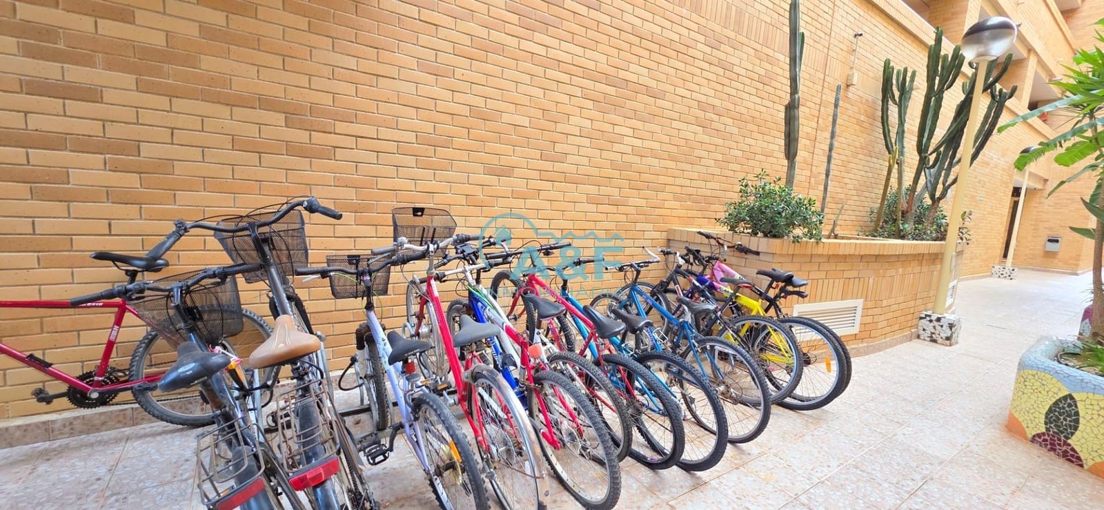 2 bedroom Apartment for rent in Oropesa  with pool - € 675 (Ref: 9388146)