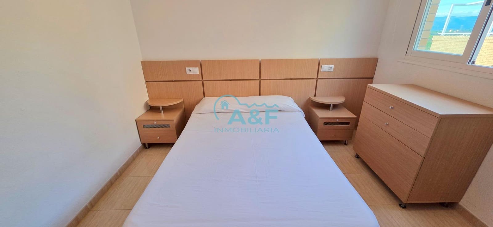 2 bedroom Apartment for rent in Oropesa  with pool - € 675 (Ref: 9388146)