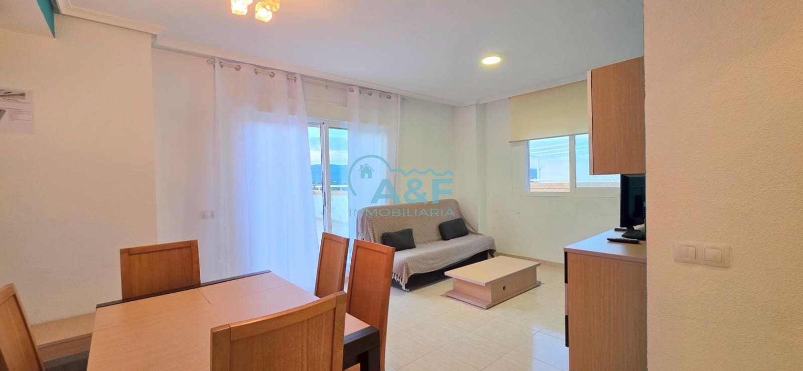 2 bedroom Apartment for rent in Oropesa  with pool - € 675 (Ref: 9388146)