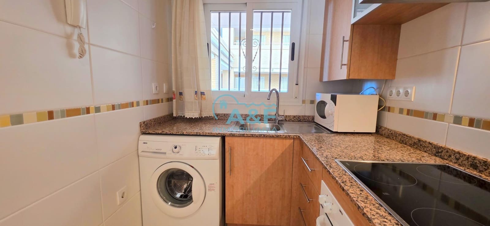 3 bedroom Apartment for rent in Oropesa  with pool garage - € 600 (Ref: 9388147)