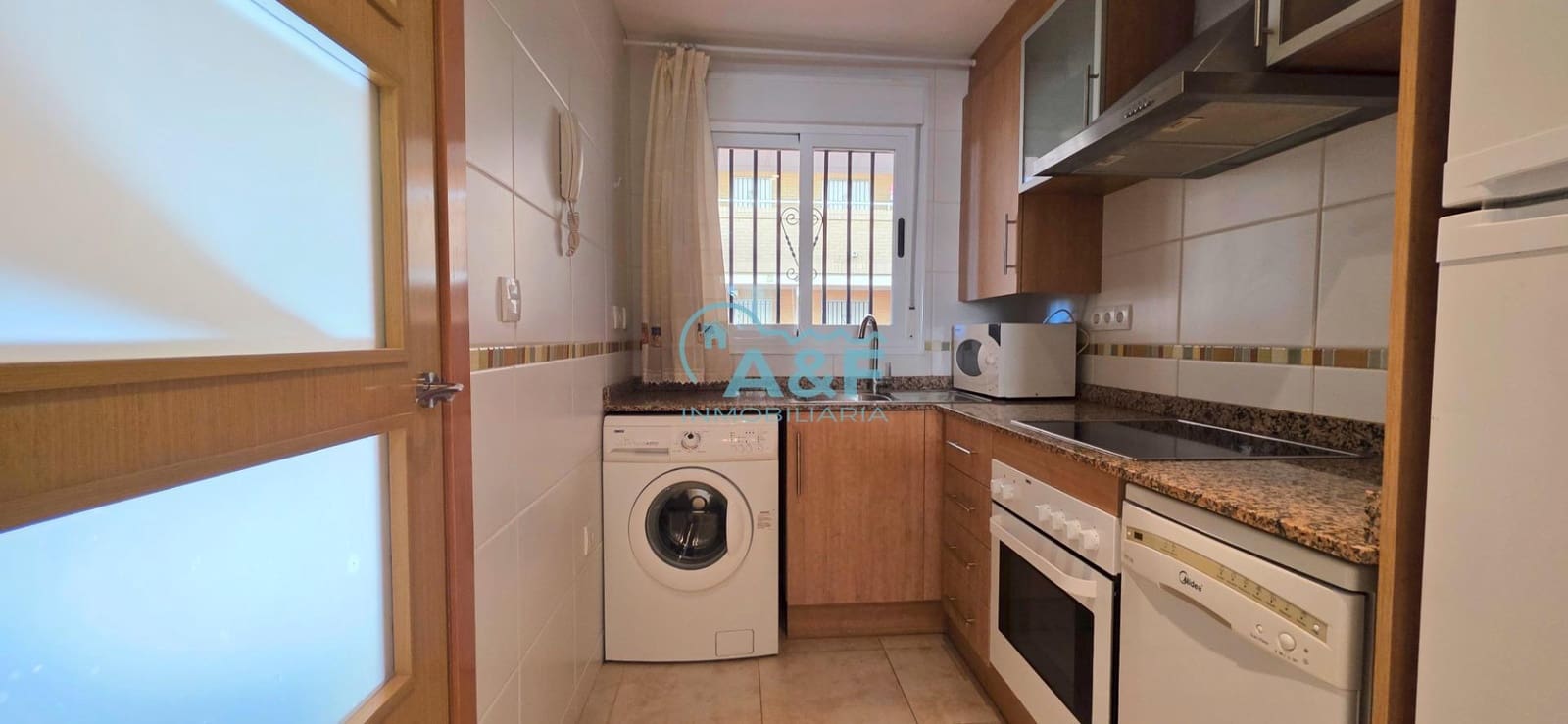 3 bedroom Apartment for rent in Oropesa  with pool garage - € 600 (Ref: 9388147)