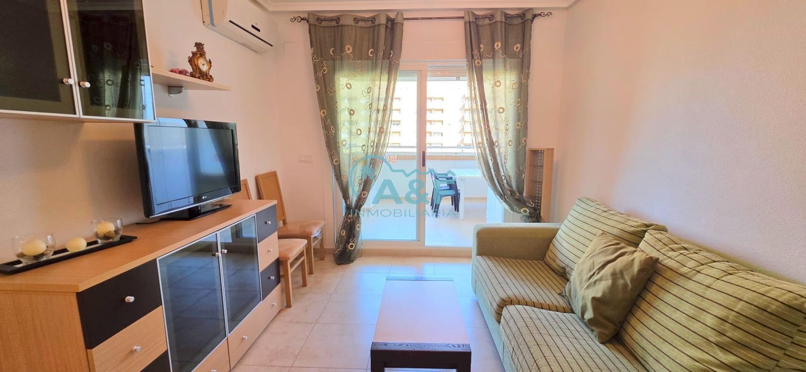 3 bedroom Apartment for rent in Oropesa  with pool garage - € 600 (Ref: 9388147)