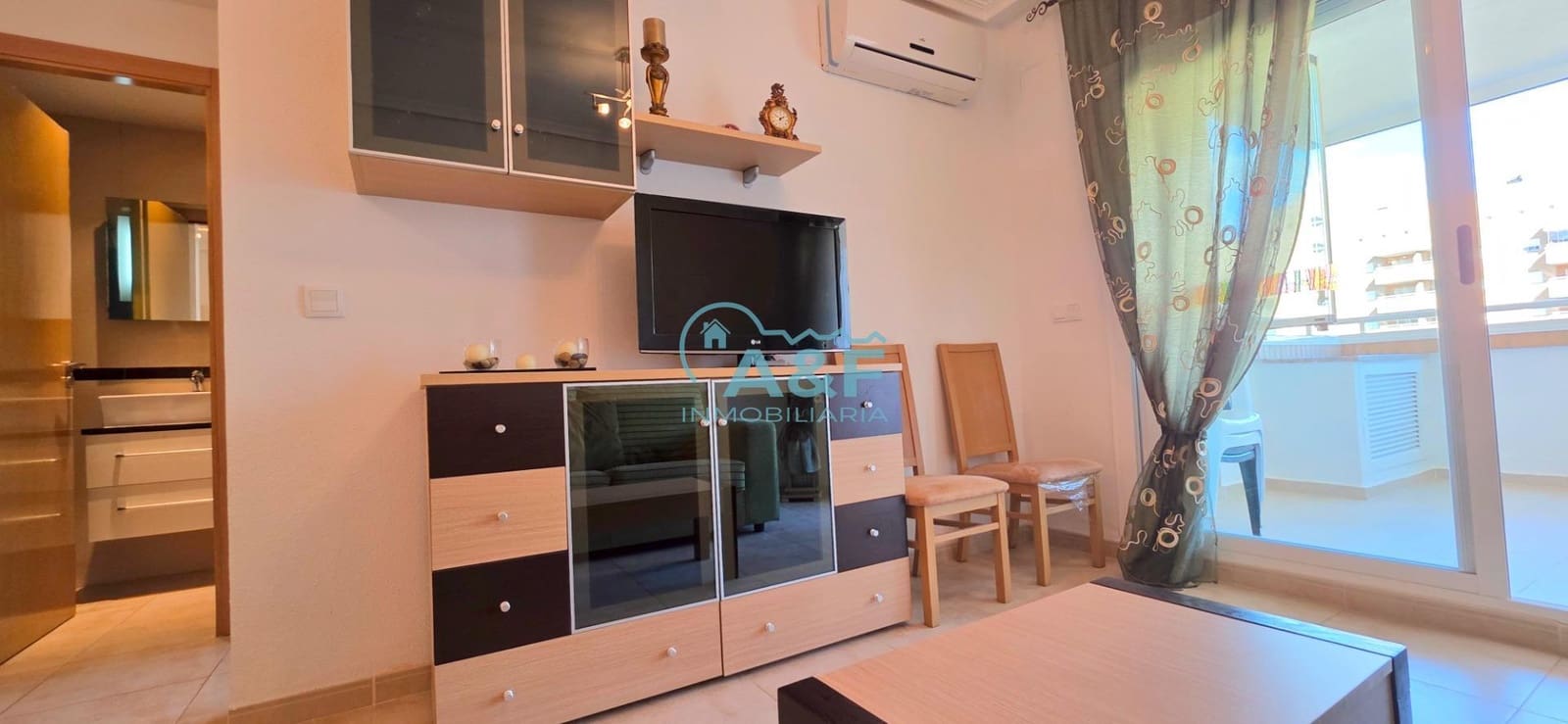 3 bedroom Apartment for rent in Oropesa  with pool garage - € 600 (Ref: 9388147)