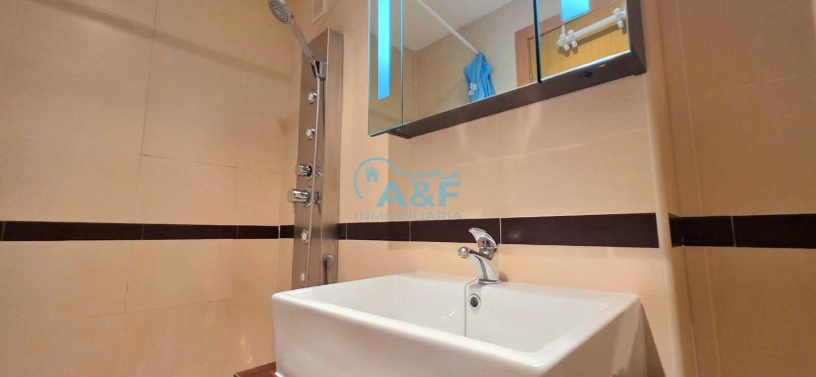 3 bedroom Apartment for rent in Oropesa  with pool garage - € 600 (Ref: 9388147)