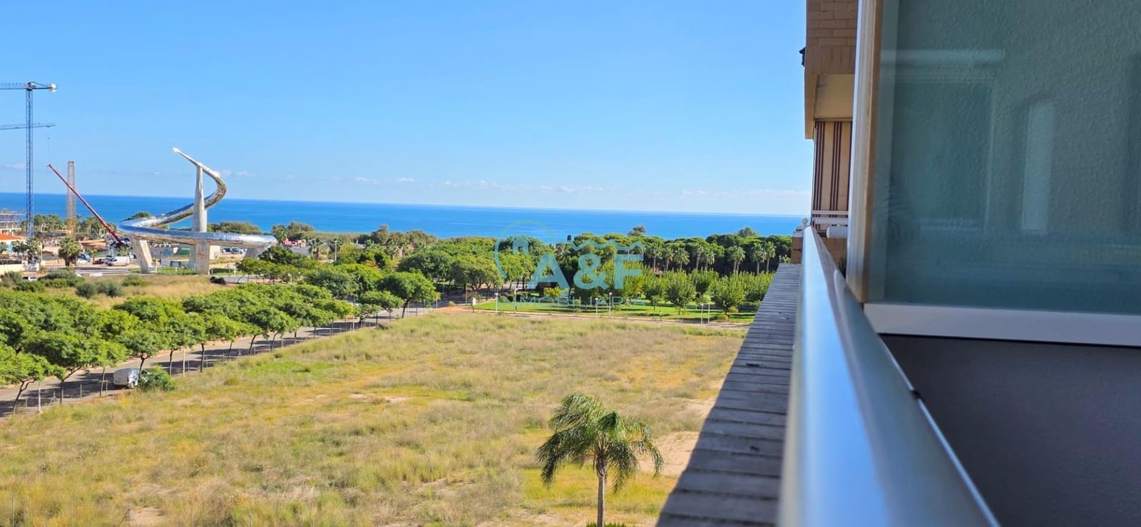 3 bedroom Apartment for rent in Oropesa  with pool garage - € 600 (Ref: 9388147)