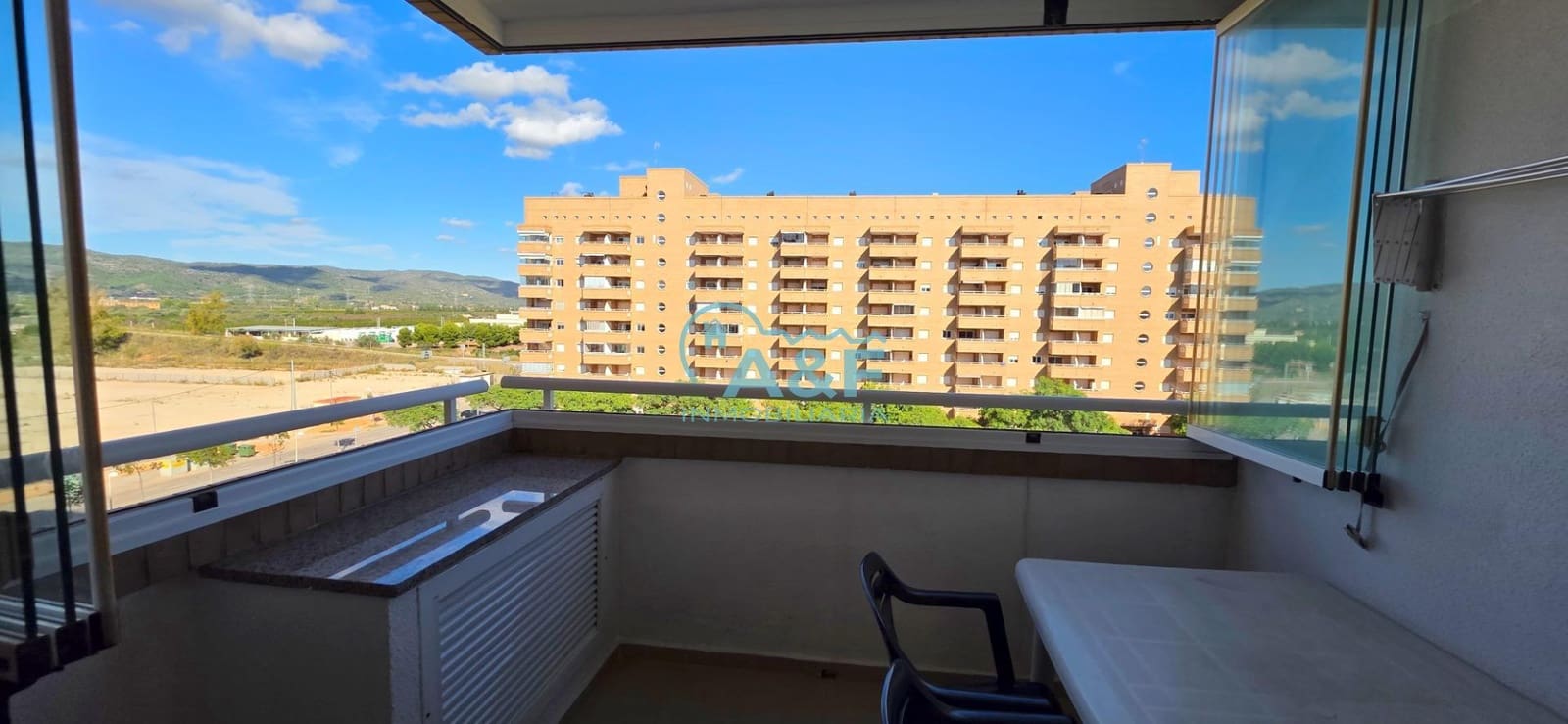 3 bedroom Apartment for rent in Oropesa  with pool garage - € 600 (Ref: 9388147)