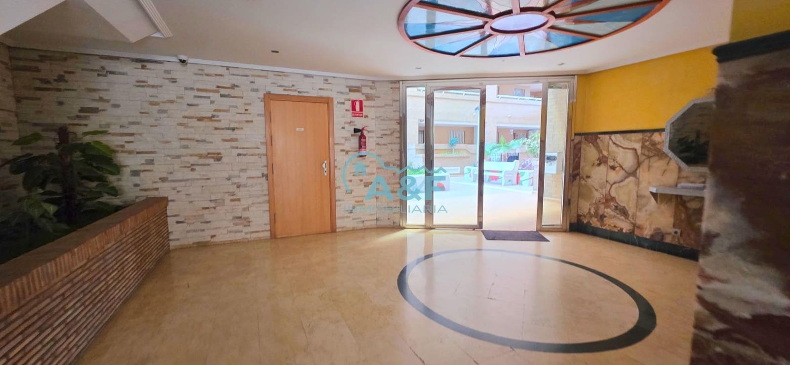 3 bedroom Apartment for rent in Oropesa  with pool garage - € 600 (Ref: 9388147)