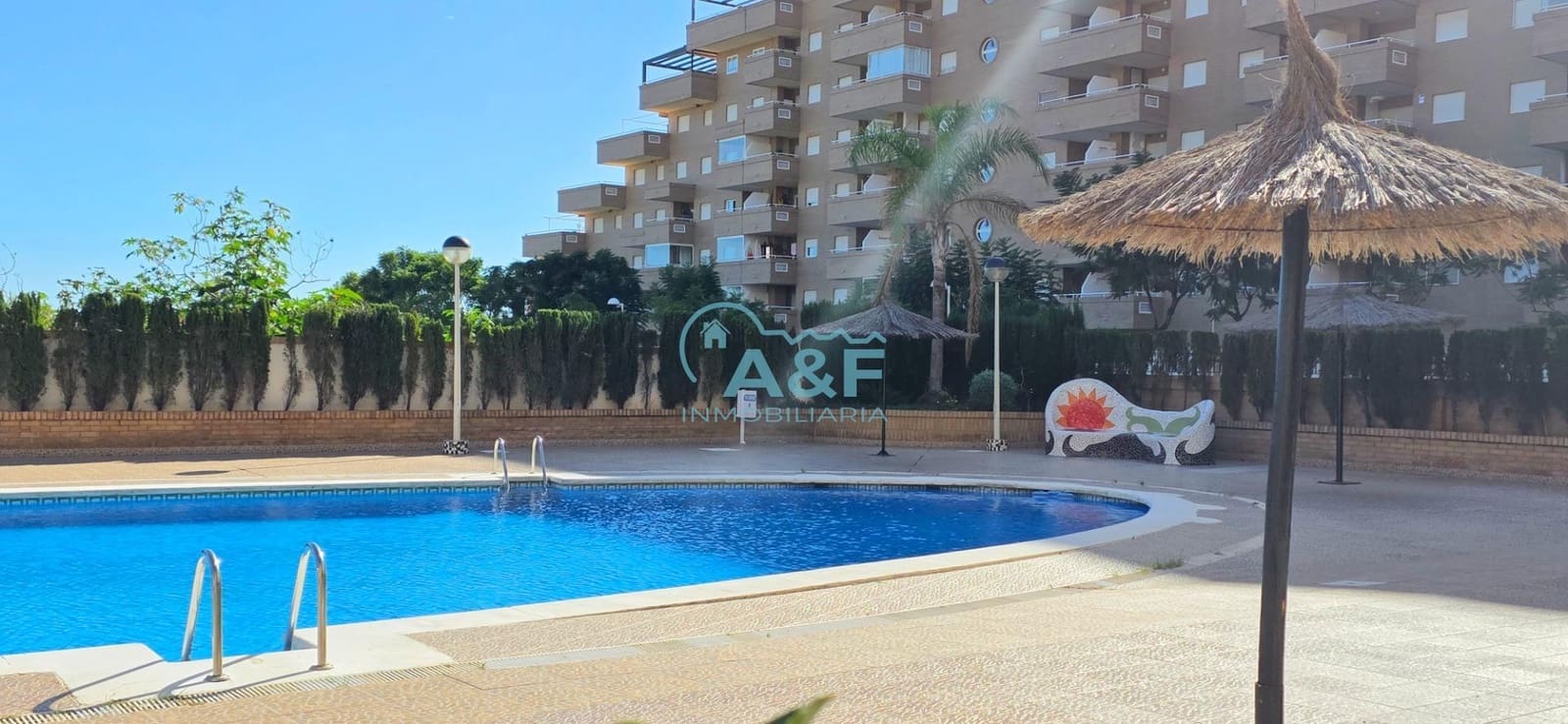 3 bedroom Apartment for rent in Oropesa  with pool garage - € 600 (Ref: 9388147)