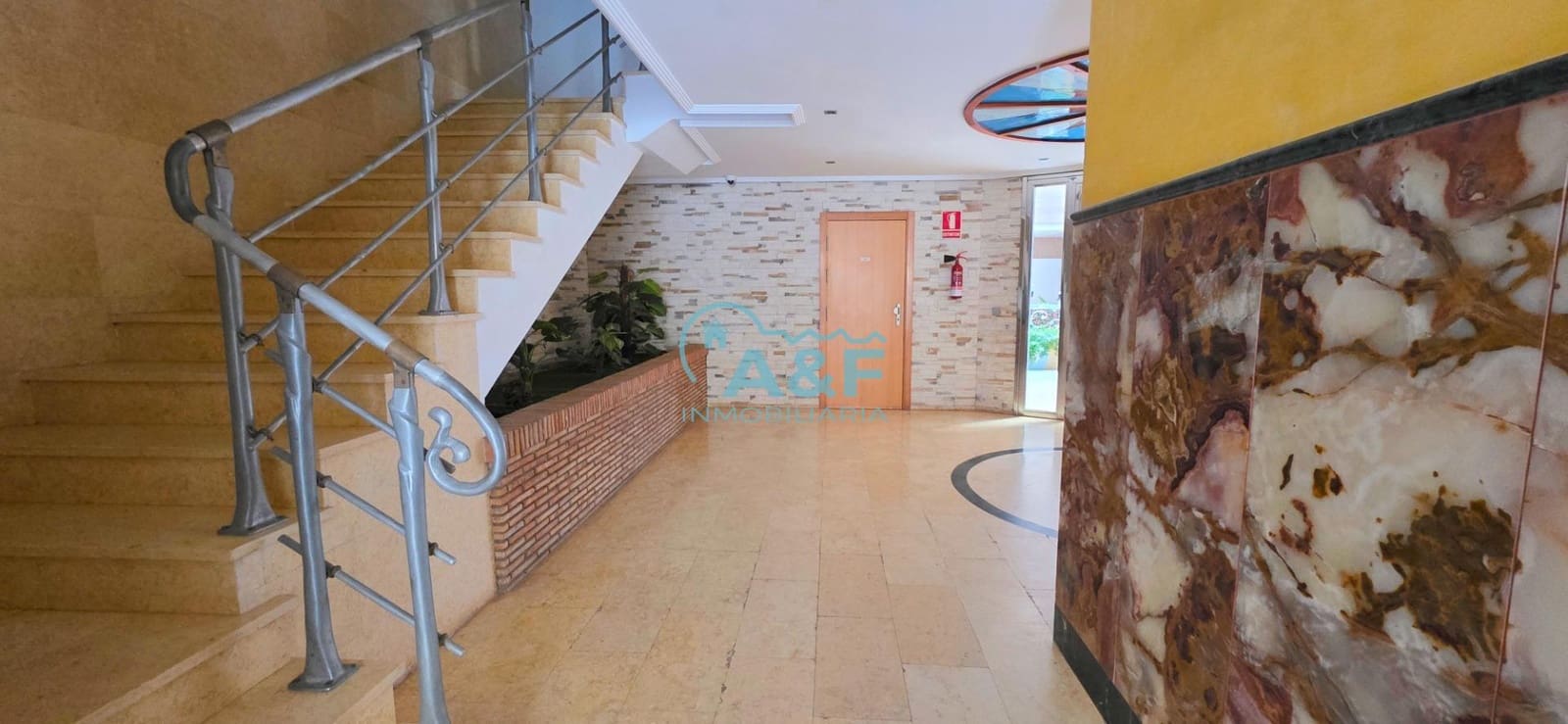 3 bedroom Apartment for rent in Oropesa  with pool garage - € 600 (Ref: 9388147)