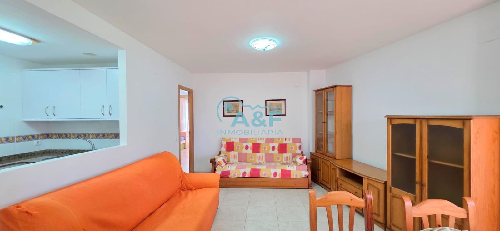 2 bedroom Apartment for rent in Oropesa  with garage - € 750 (Ref: 9388148)