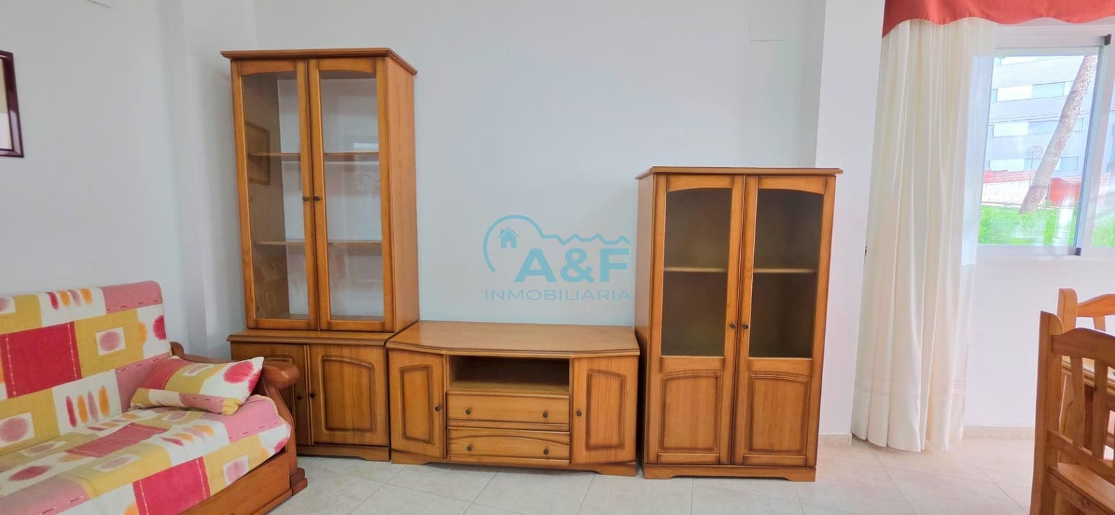 2 bedroom Apartment for rent in Oropesa  with garage - € 750 (Ref: 9388148)