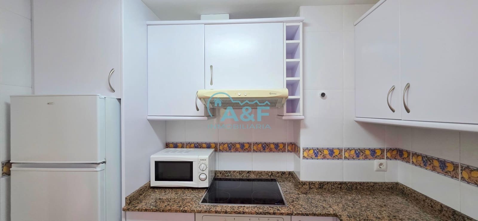 2 bedroom Apartment for rent in Oropesa  with garage - € 750 (Ref: 9388148)