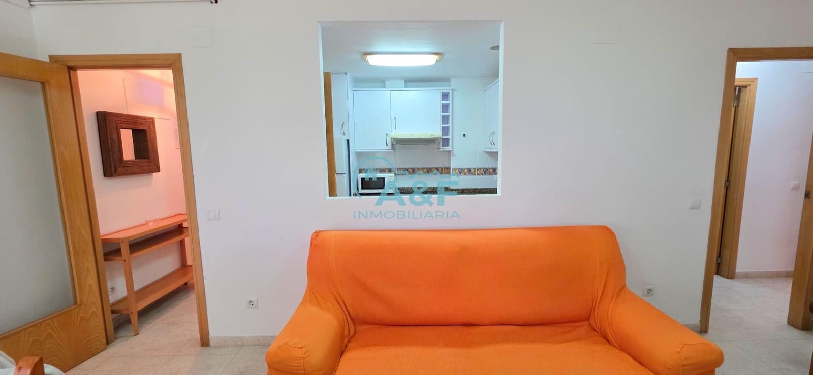 2 bedroom Apartment for rent in Oropesa  with garage - € 750 (Ref: 9388148)