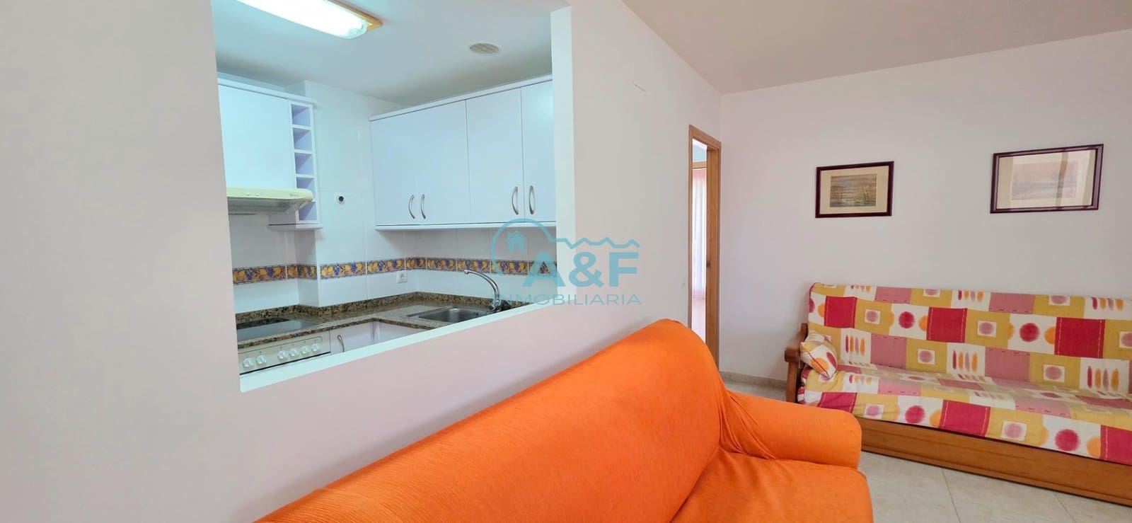 2 bedroom Apartment for rent in Oropesa  with garage - € 750 (Ref: 9388148)