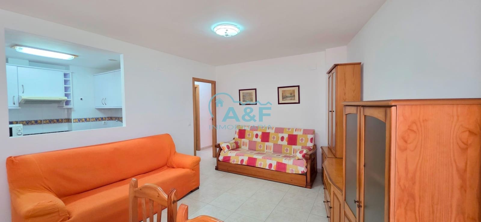 2 bedroom Apartment for rent in Oropesa  with garage - € 750 (Ref: 9388148)