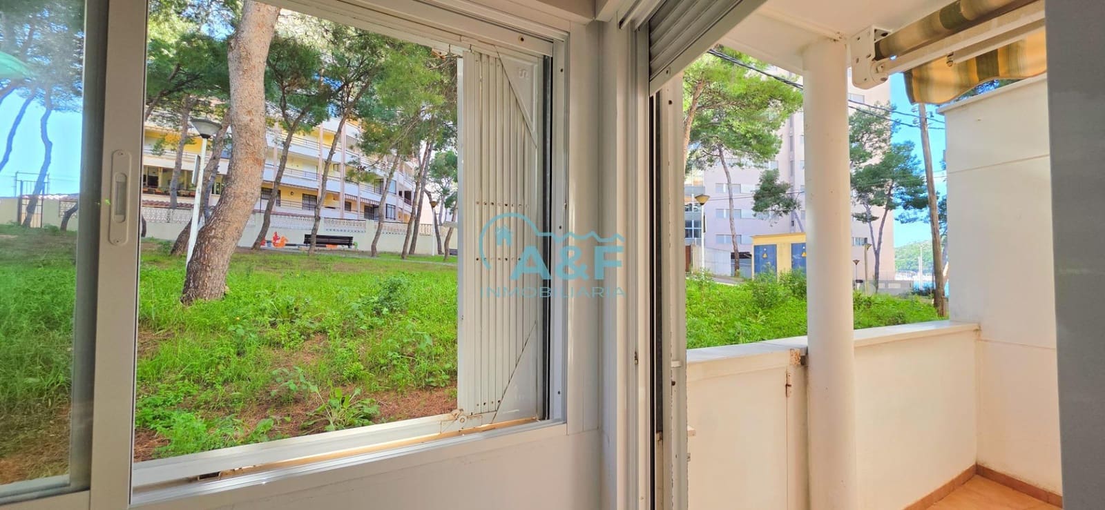 2 bedroom Apartment for rent in Oropesa  with garage - € 750 (Ref: 9388148)